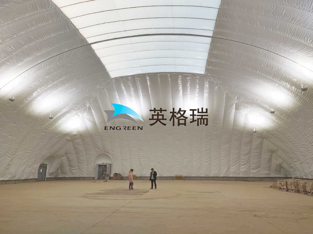 酷炫又實用的氣膜籃球館，到底是怎么搭建出來的？